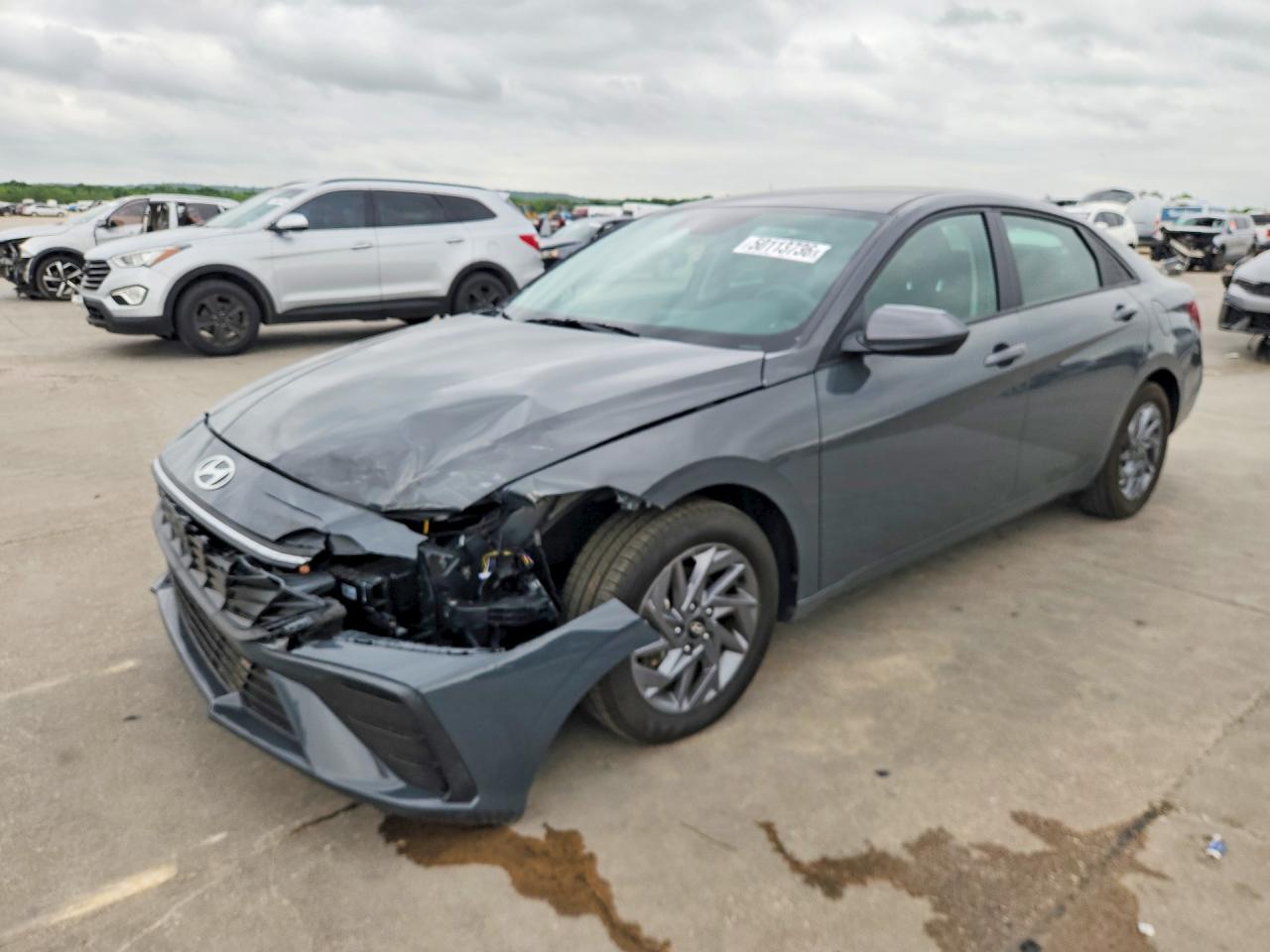 HYUNDAI ELANTRA 2024