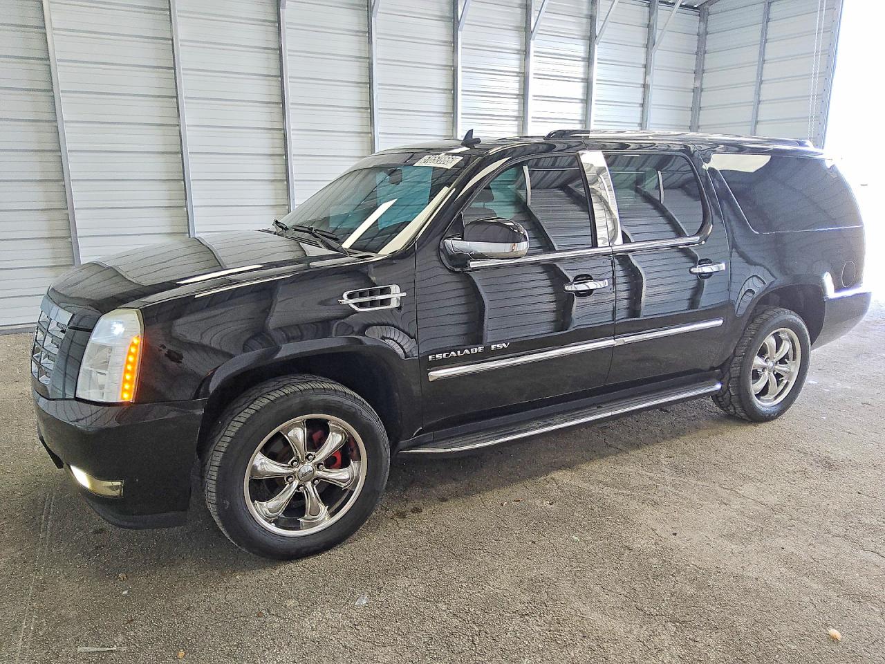 CADILLAC ESCALADE 2013