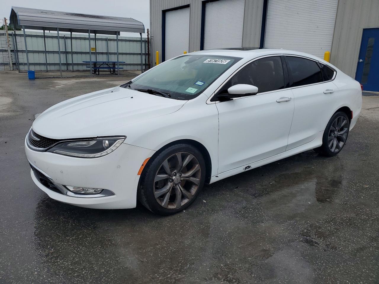 CHRYSLER 200 2016