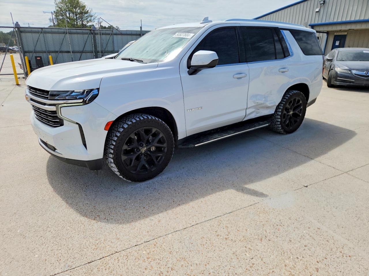 CHEVROLET TAHOE 2021