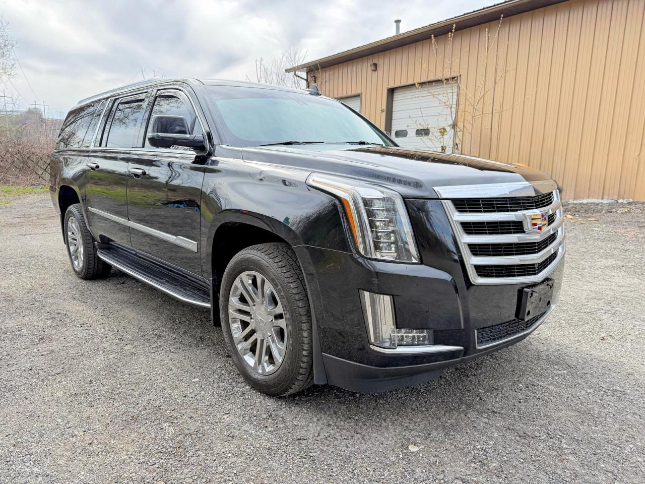 CADILLAC ESCALADE 2019