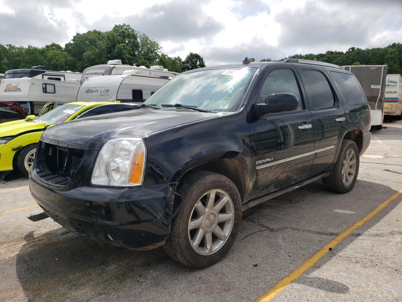GMC YUKON DENA 2010