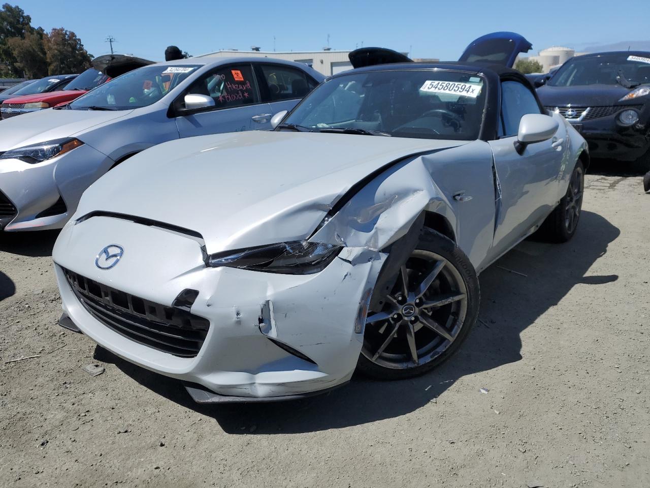 MAZDA MX-5 MIATA 2017