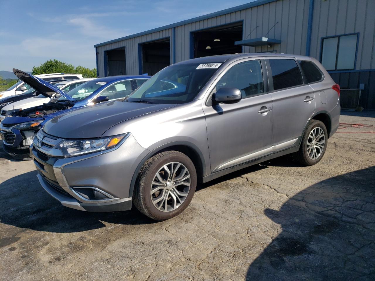 MITSUBISHI OUTLANDER 2018