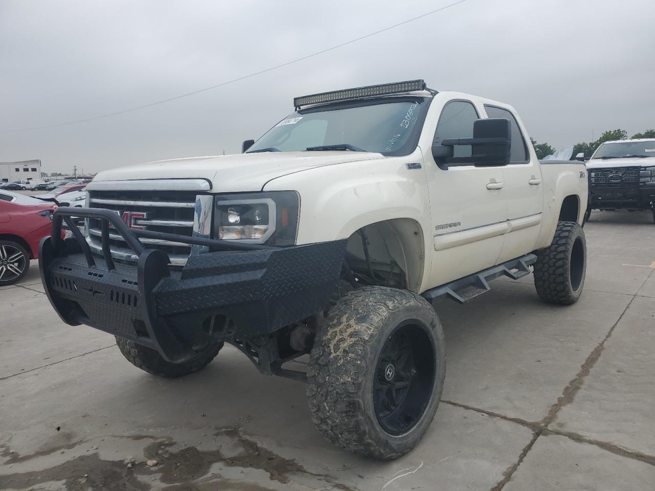 GMC SIERRA K15 2013