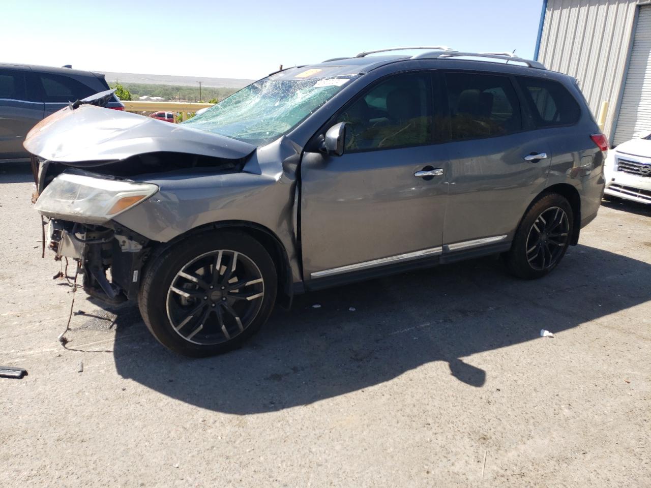 NISSAN PATHFINDER 2016