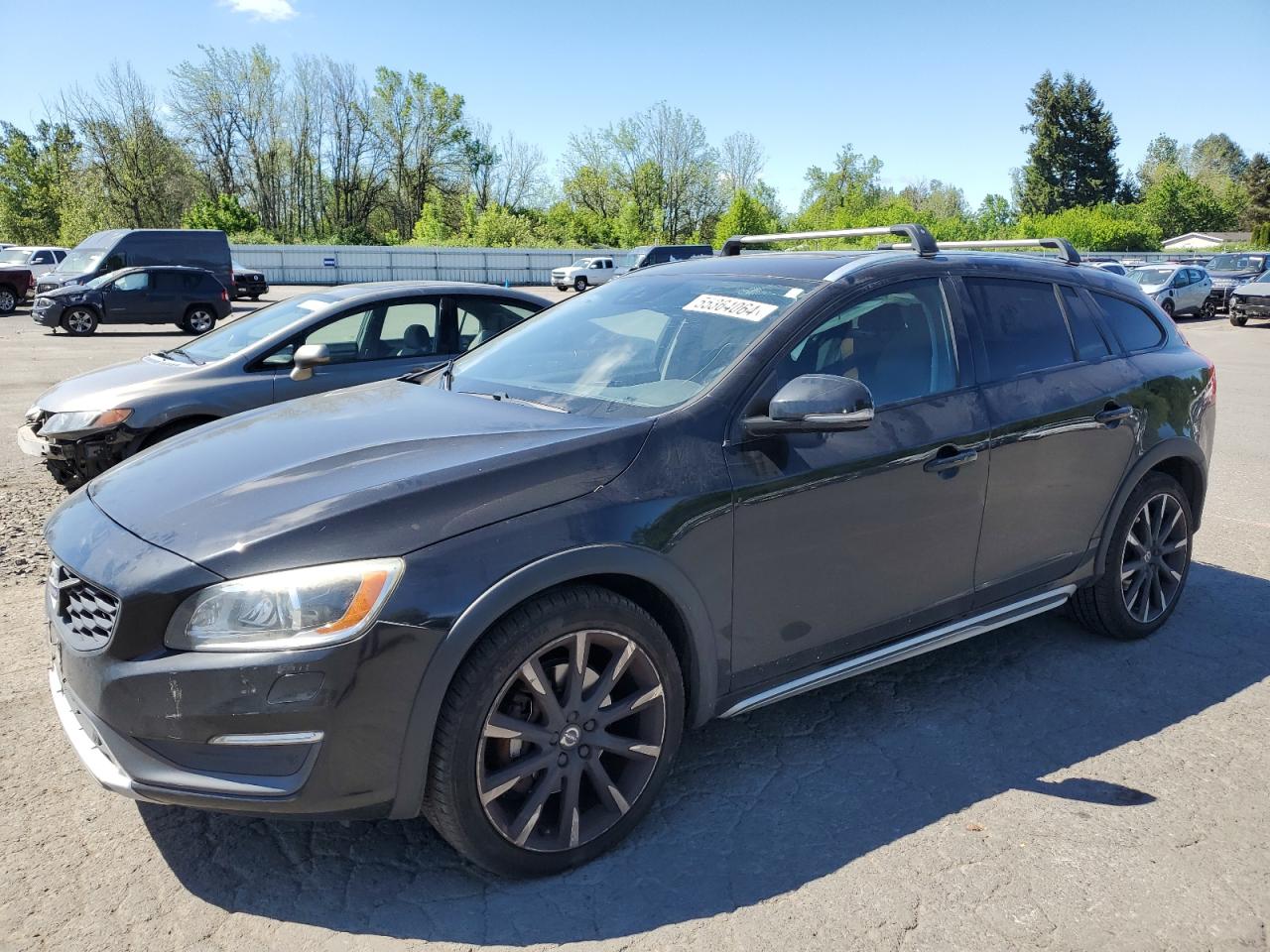 VOLVO V60 CROSS 2016