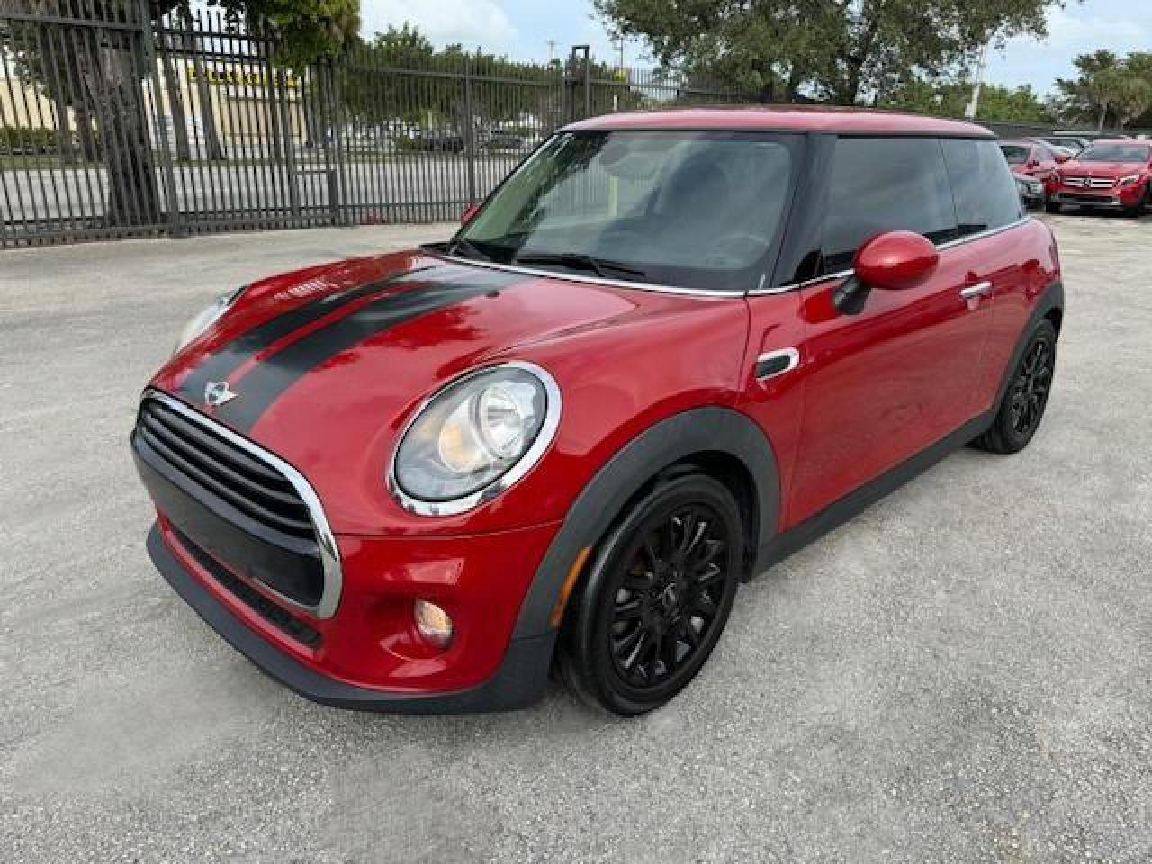 MINI COOPER 2018