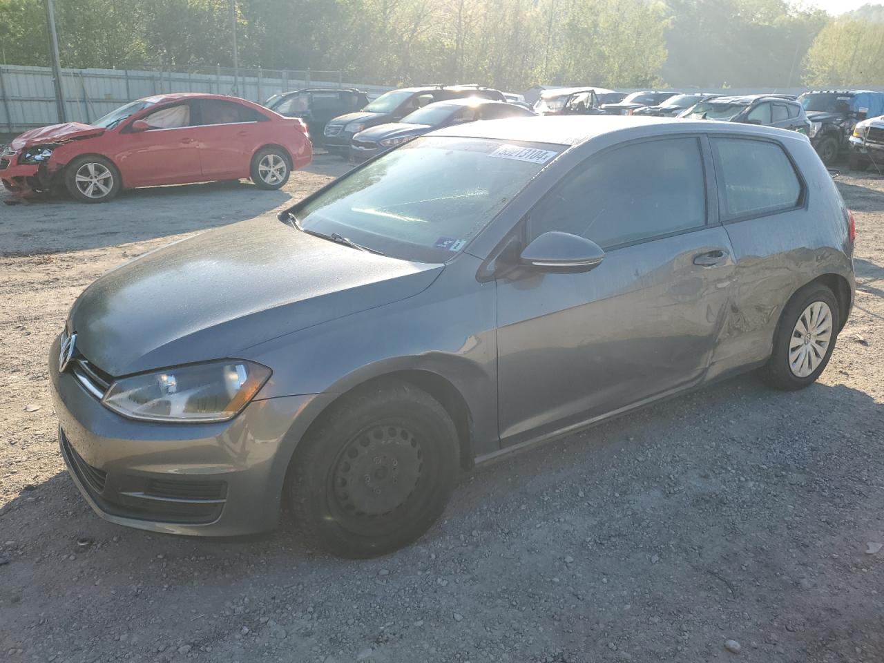 VOLKSWAGEN GOLF 2015
