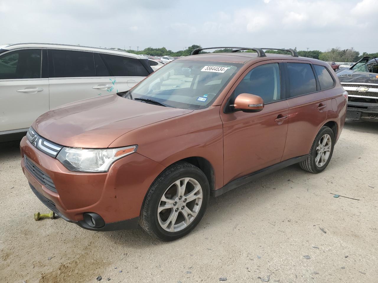 MITSUBISHI OUTLANDER 2014