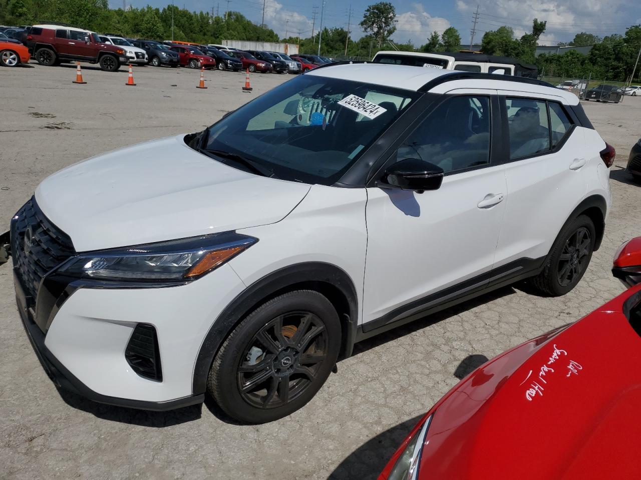 NISSAN KICKS SR 2023