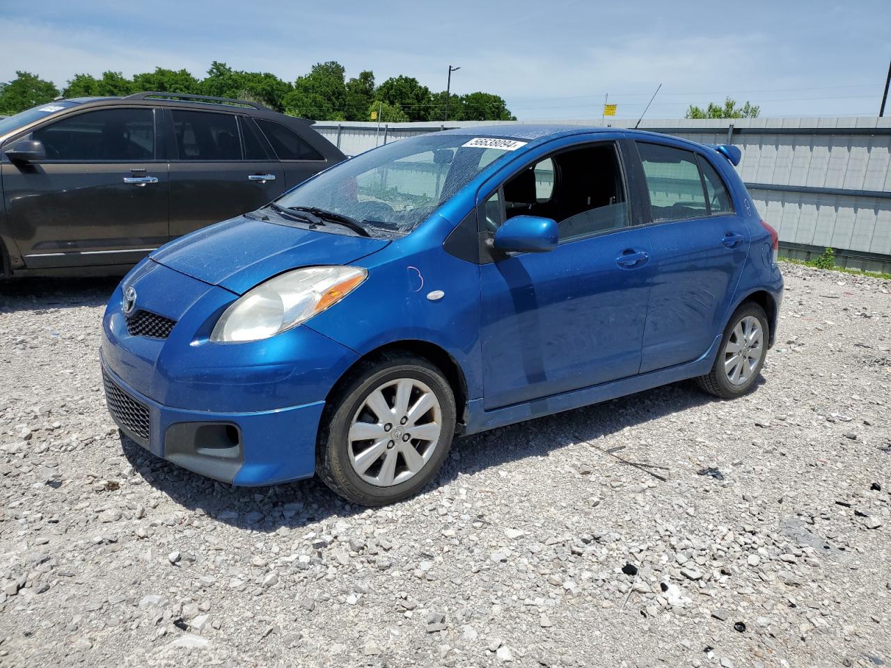 TOYOTA YARIS 2011