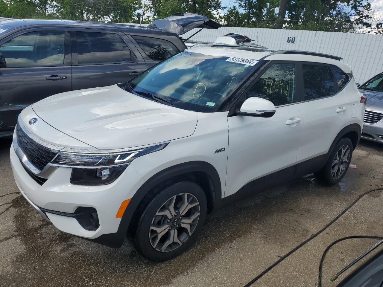 KIA SELTOS EX 2021