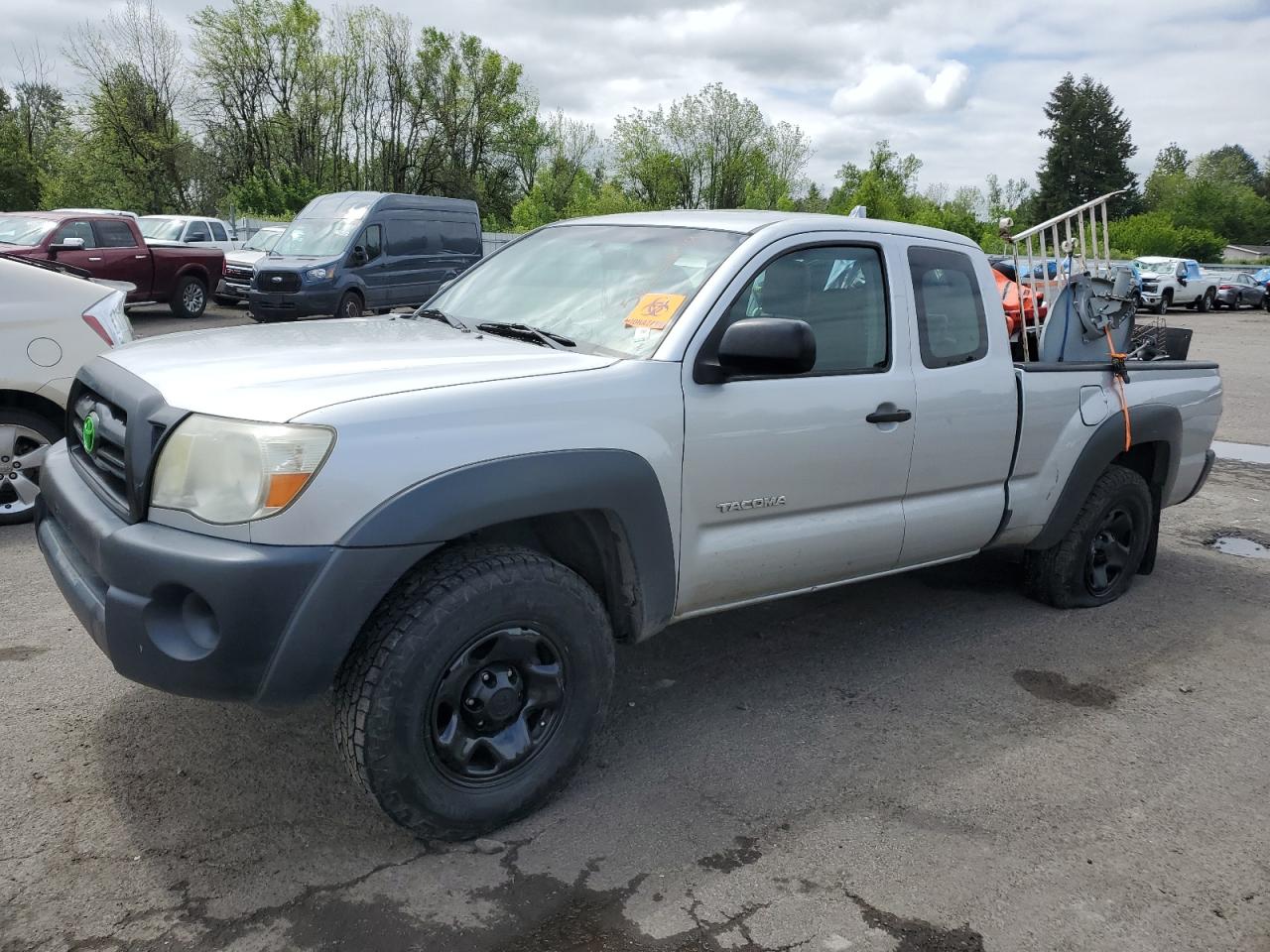 TOYOTA TACOMA ACC 2010