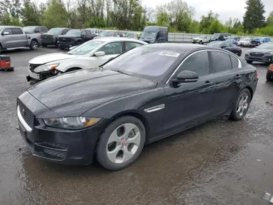 Jaguar Xe 2018