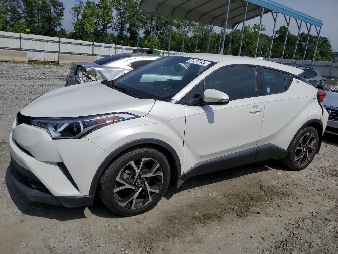TOYOTA C-HR XLE 2018