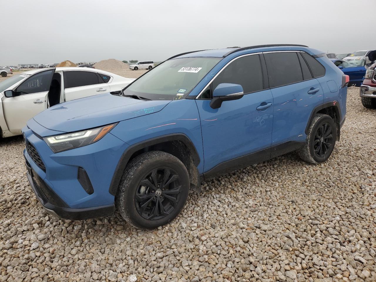 TOYOTA RAV4 SE 2022