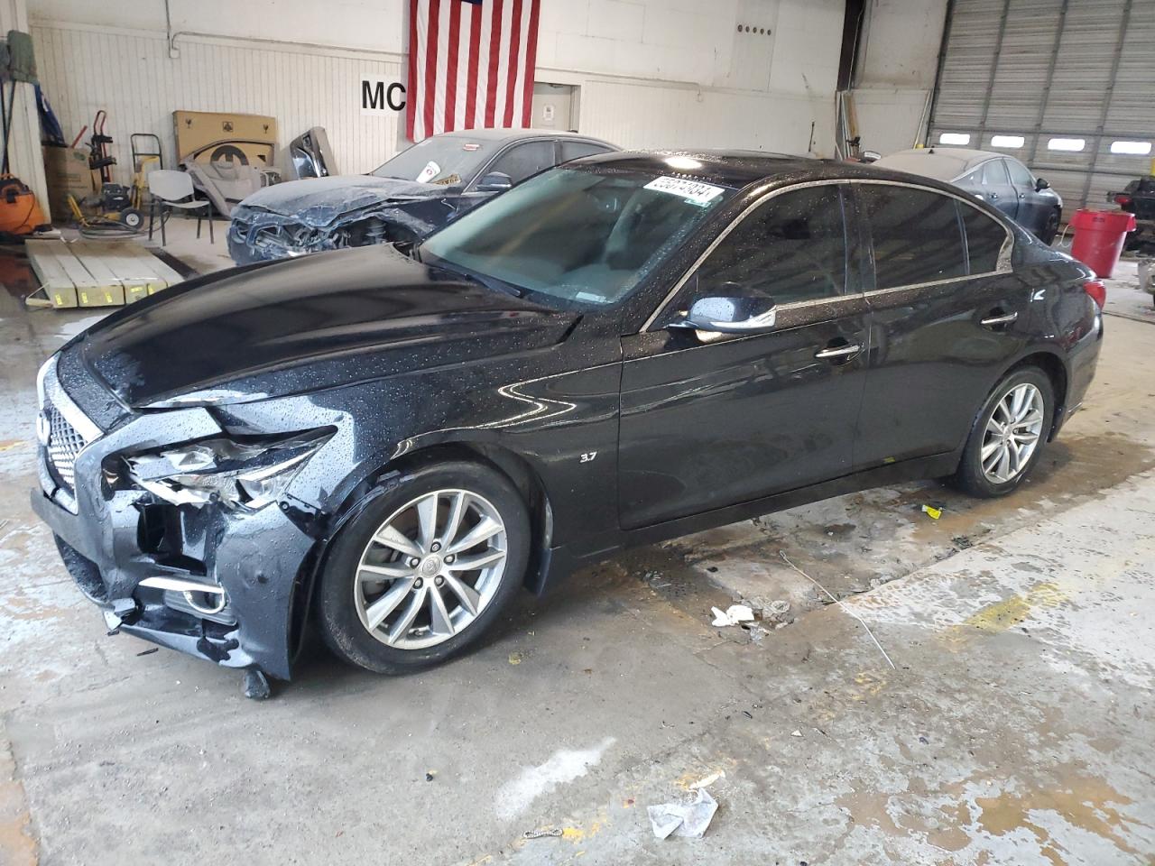 INFINITI Q50 BASE 2014