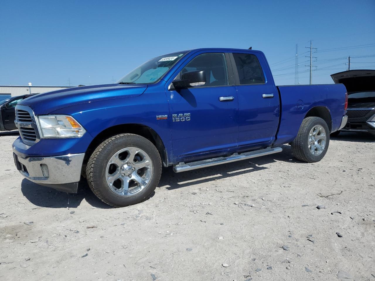RAM 1500 SLT 2015