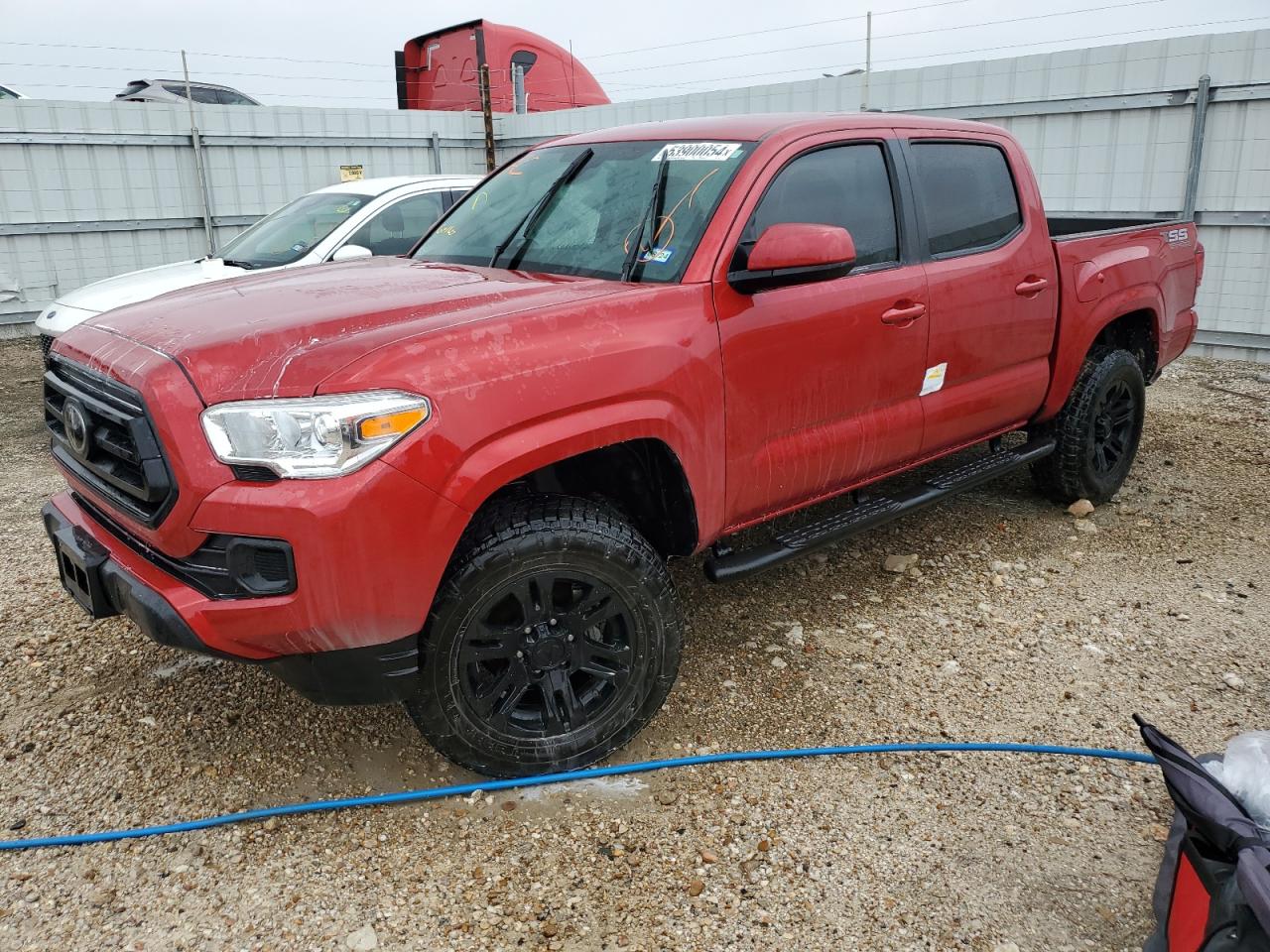 TOYOTA TACOMA DOU 2021