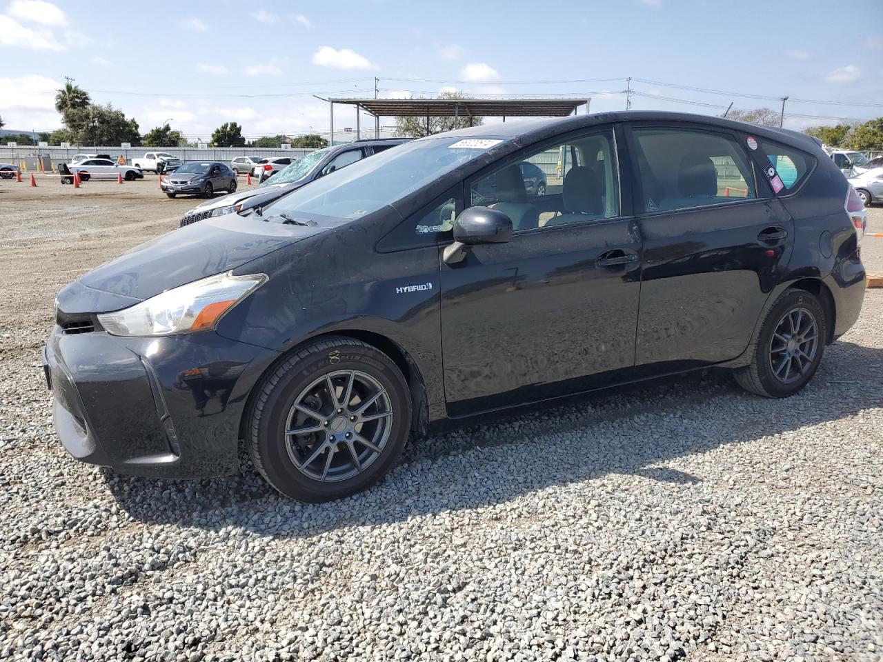 TOYOTA PRIUS V 2016
