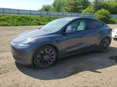 Tesla Model Y 2021