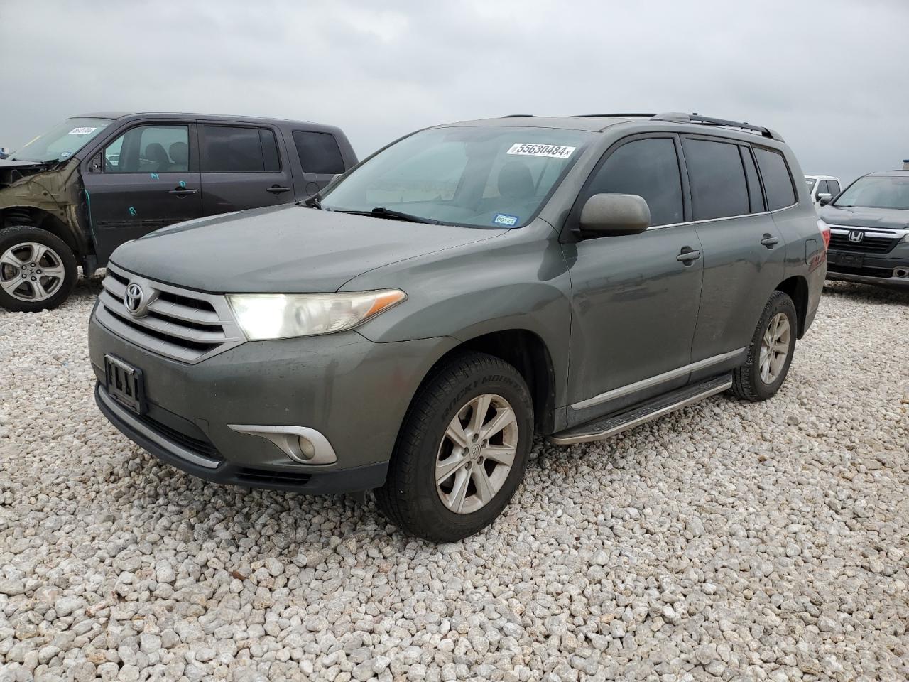 TOYOTA HIGHLANDER 2013