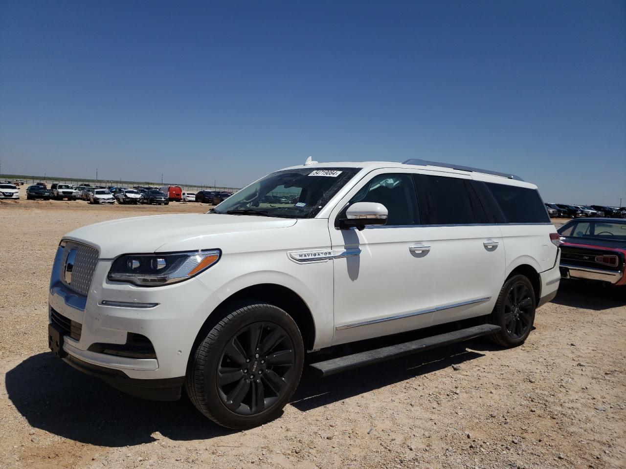 LINCOLN NAVIGATOR 2023