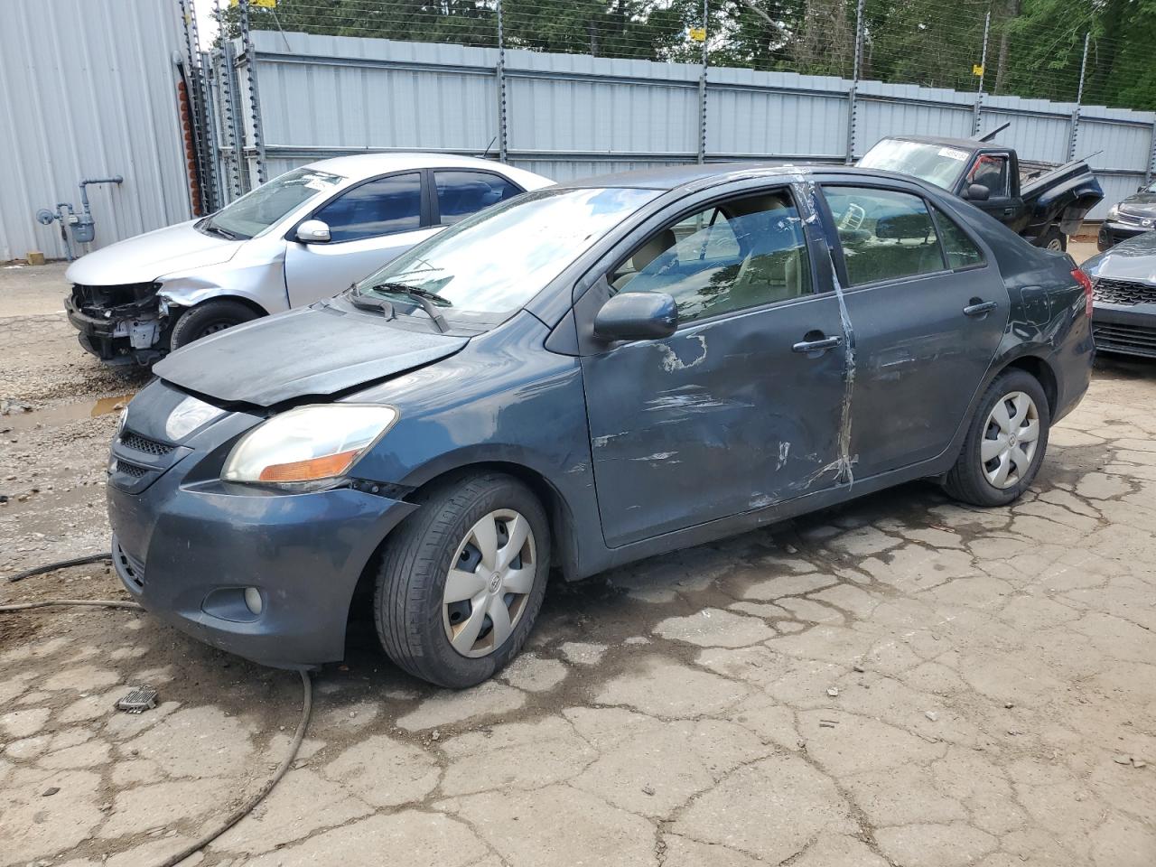 TOYOTA YARIS 2008