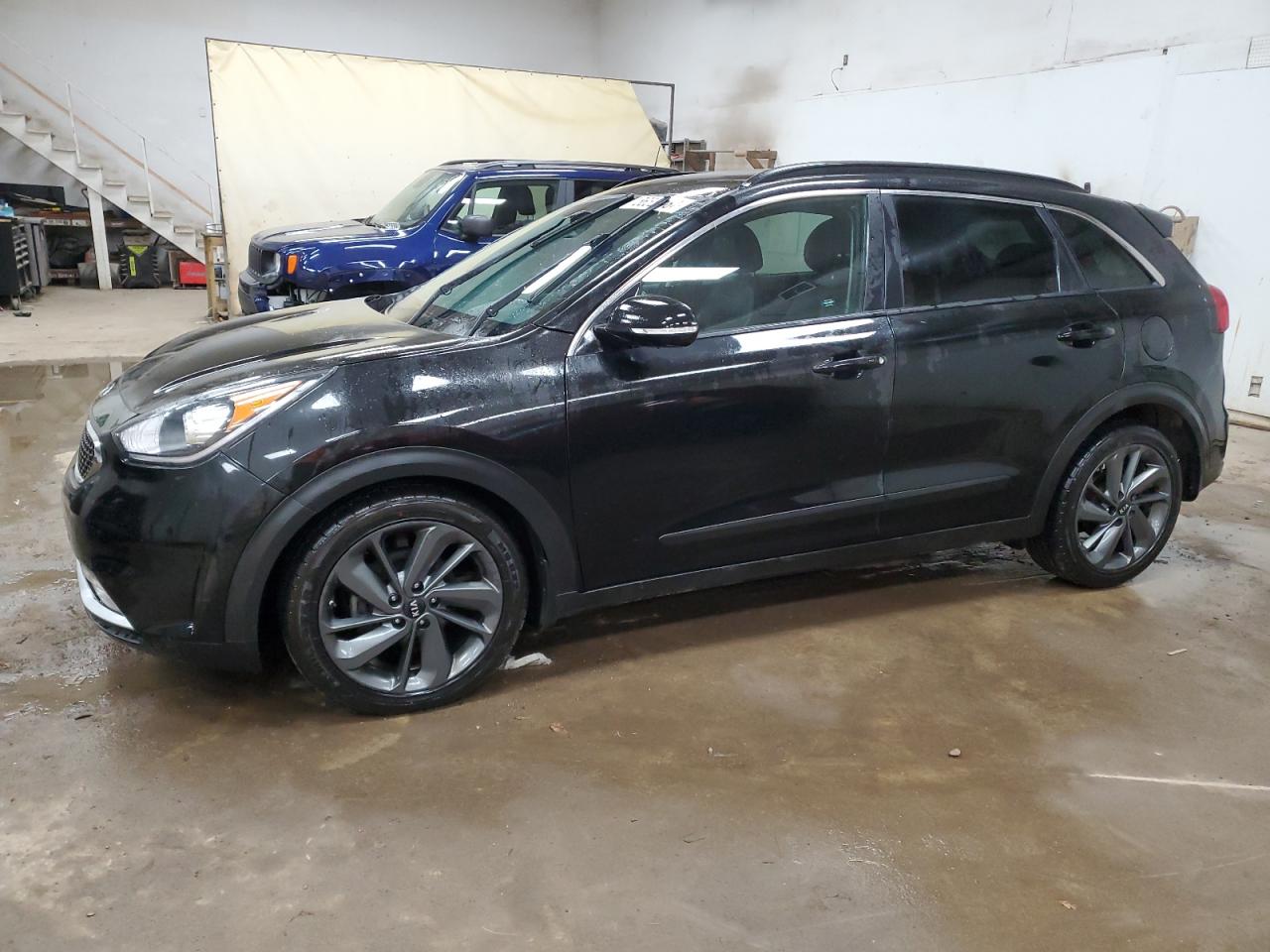 KIA NIRO EX 2017