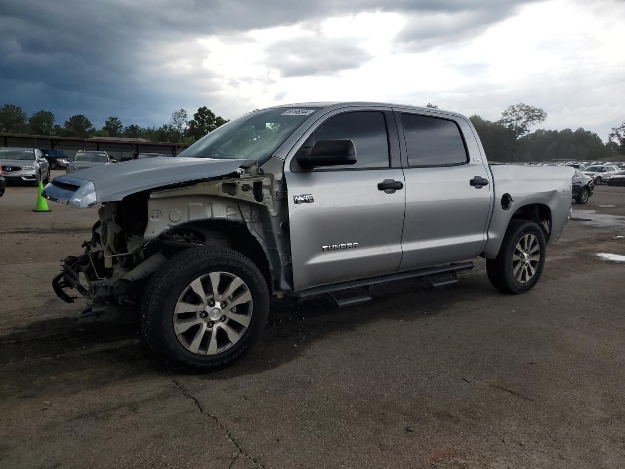 TOYOTA TUNDRA CRE 2018