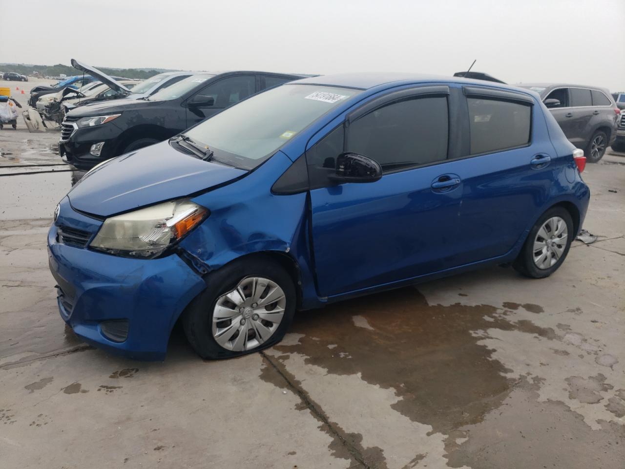 TOYOTA YARIS 2013