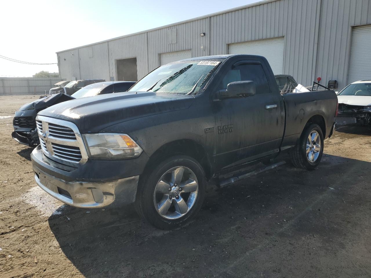 RAM 1500 SLT 2015