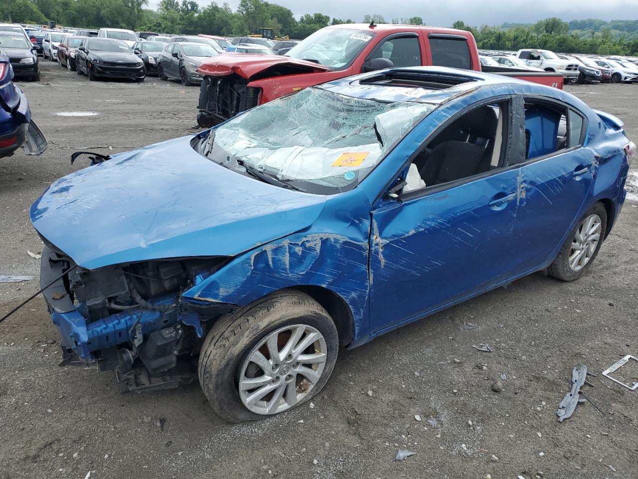 MAZDA 3 I 2012