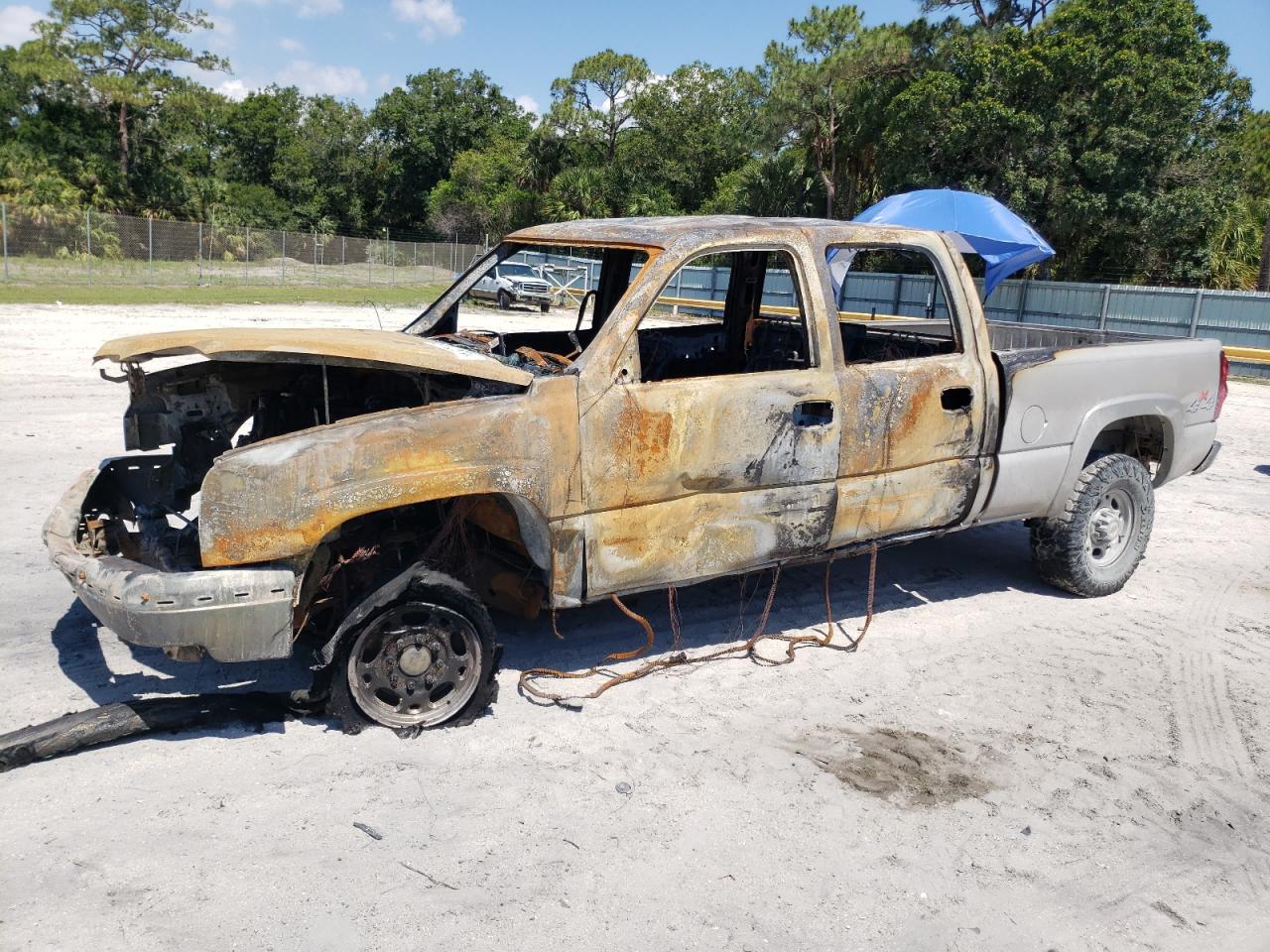 CHEVROLET SILVERADO 2004