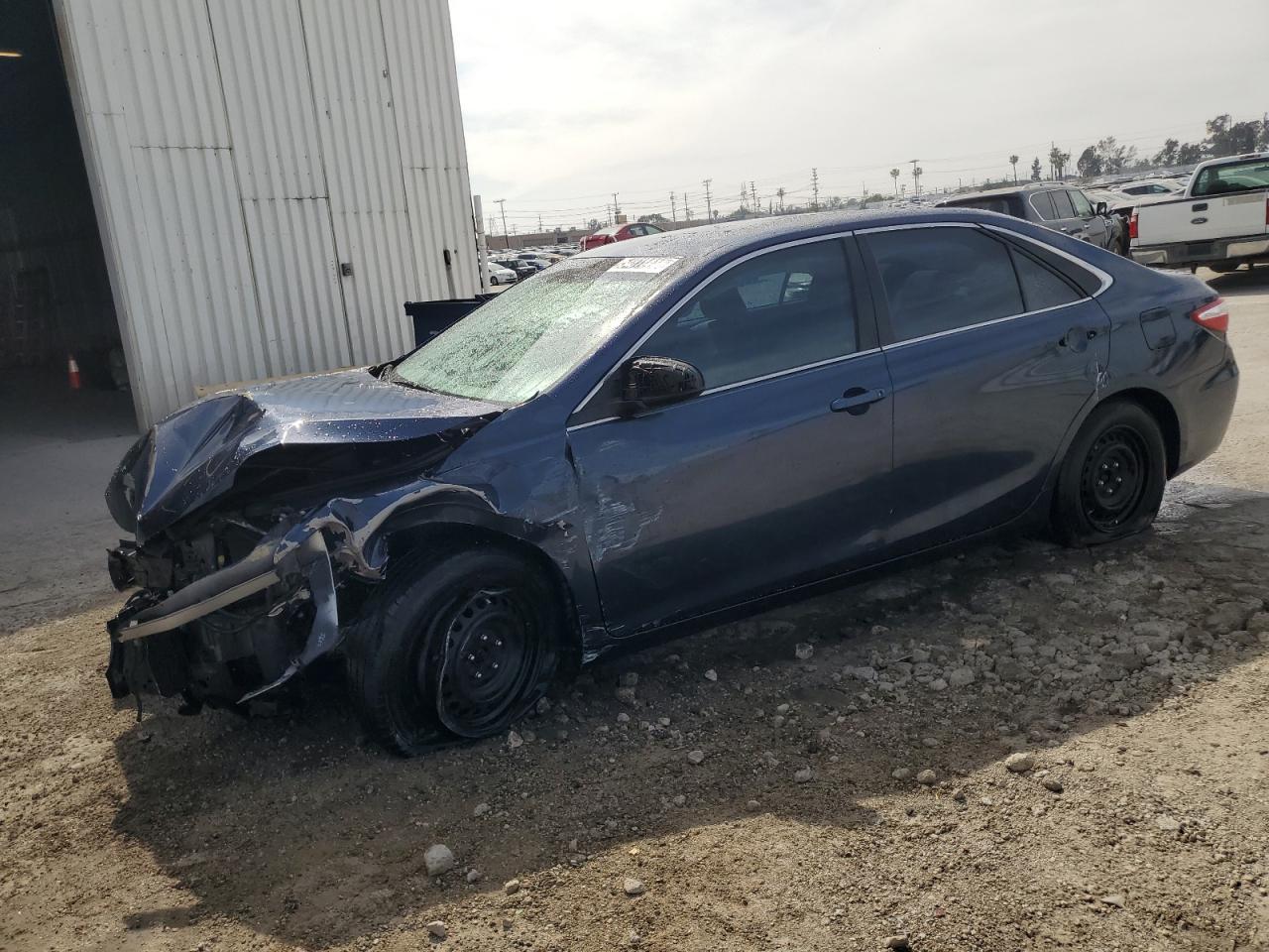 TOYOTA CAMRY LE 2015