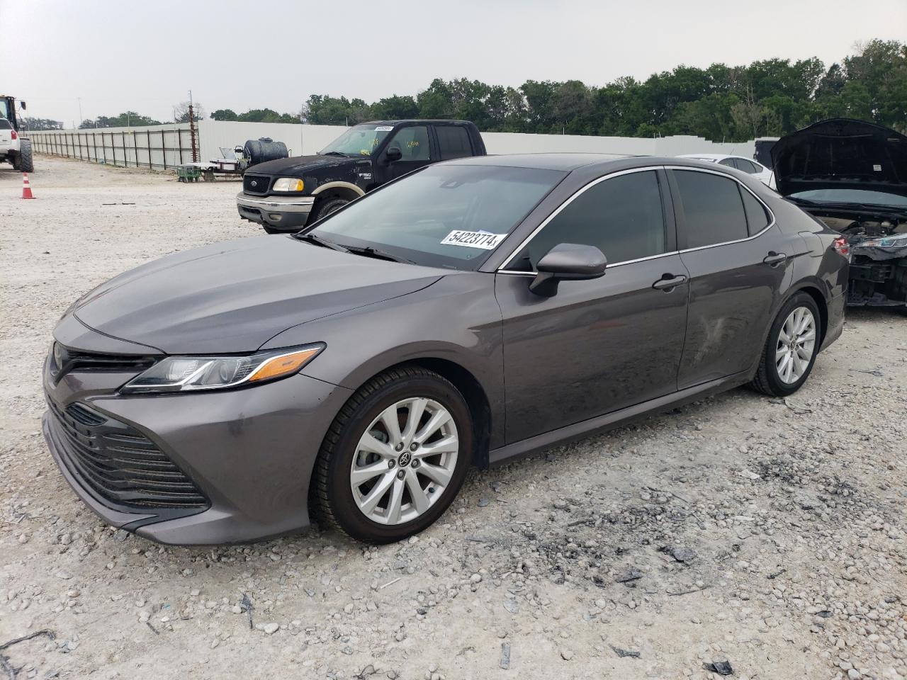 TOYOTA CAMRY LE 2020