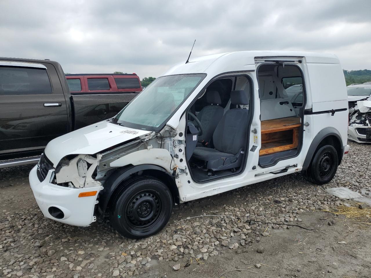FORD TRANSIT CO 2013
