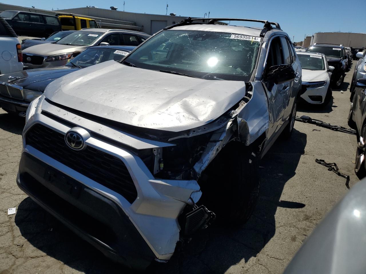 TOYOTA RAV4 LE 2019