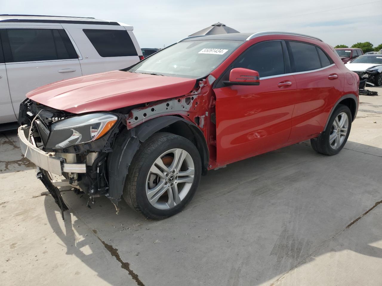 MERCEDES-BENZ GLA-CLASS 2019