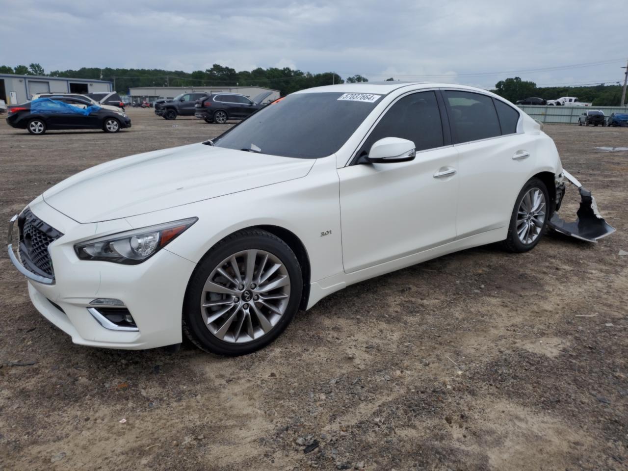 INFINITI Q50 PURE 2020