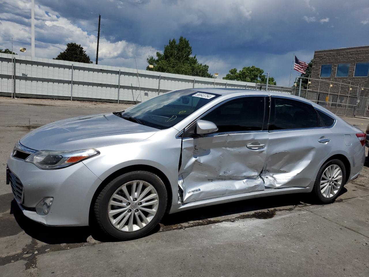 TOYOTA AVALON HYB 2014