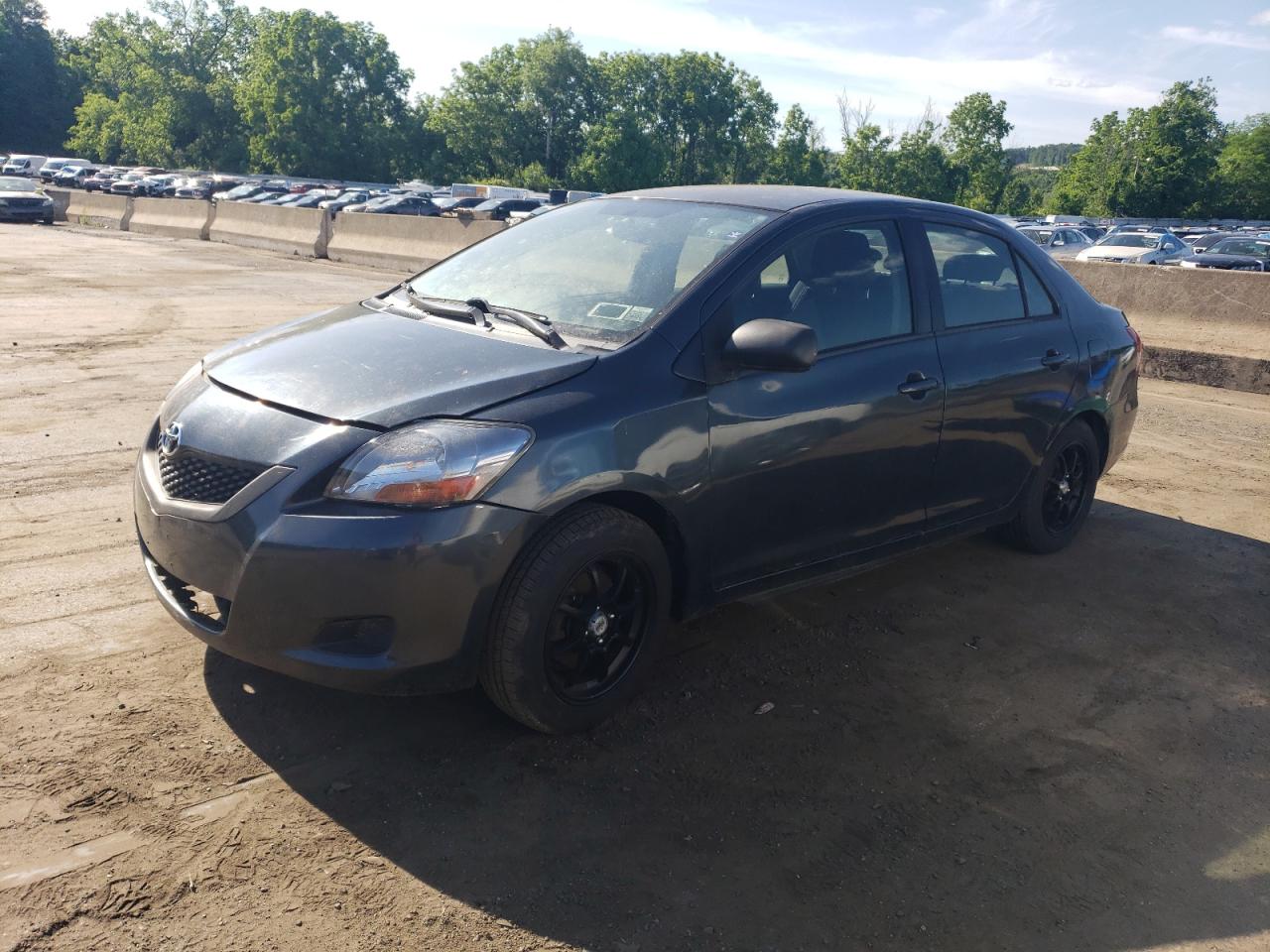 TOYOTA YARIS 2010