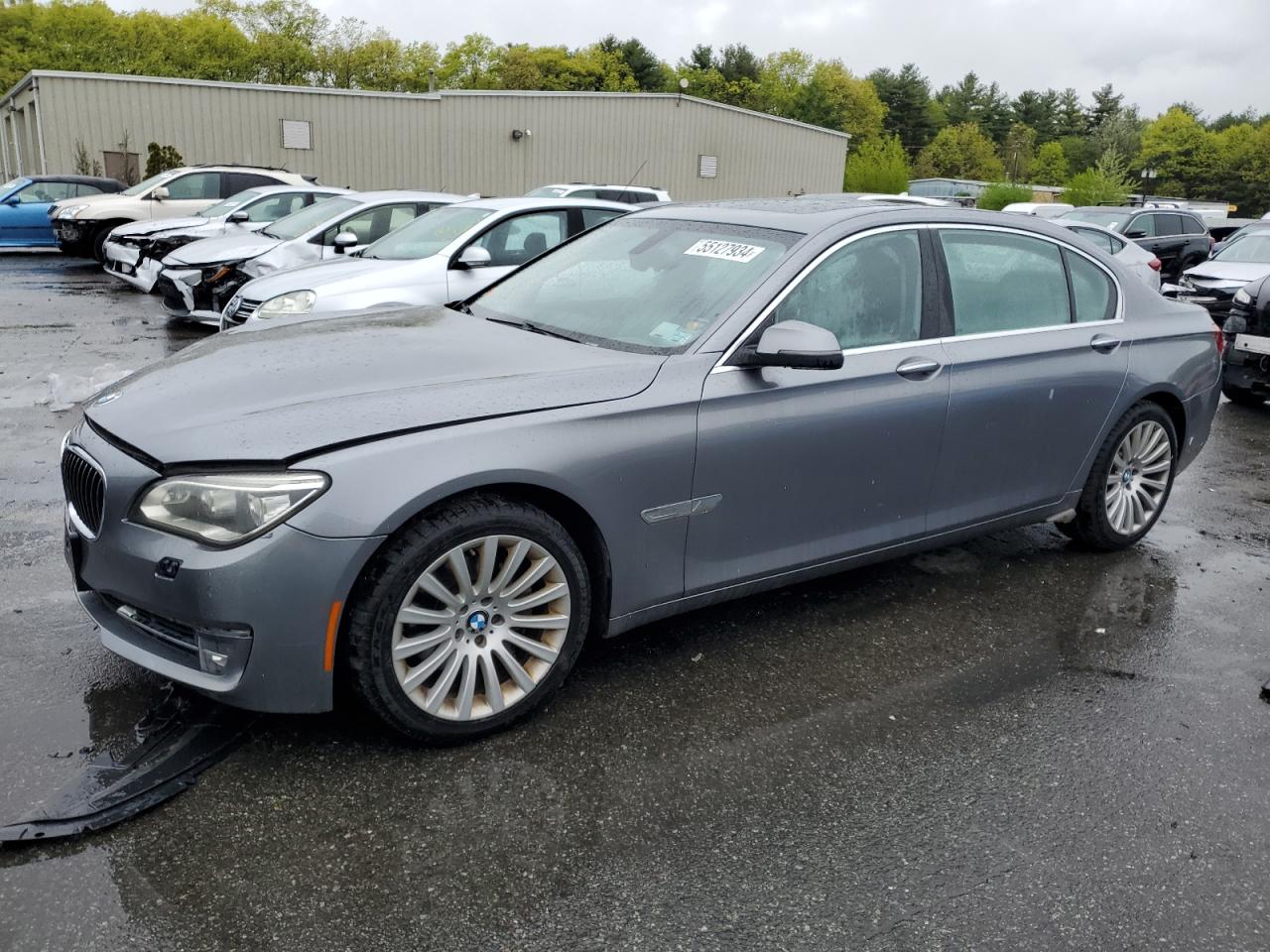 BMW 740 LXI 2013