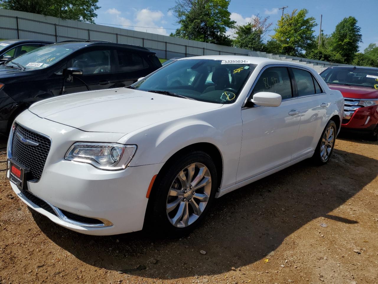 CHRYSLER 300 TOURIN 2018