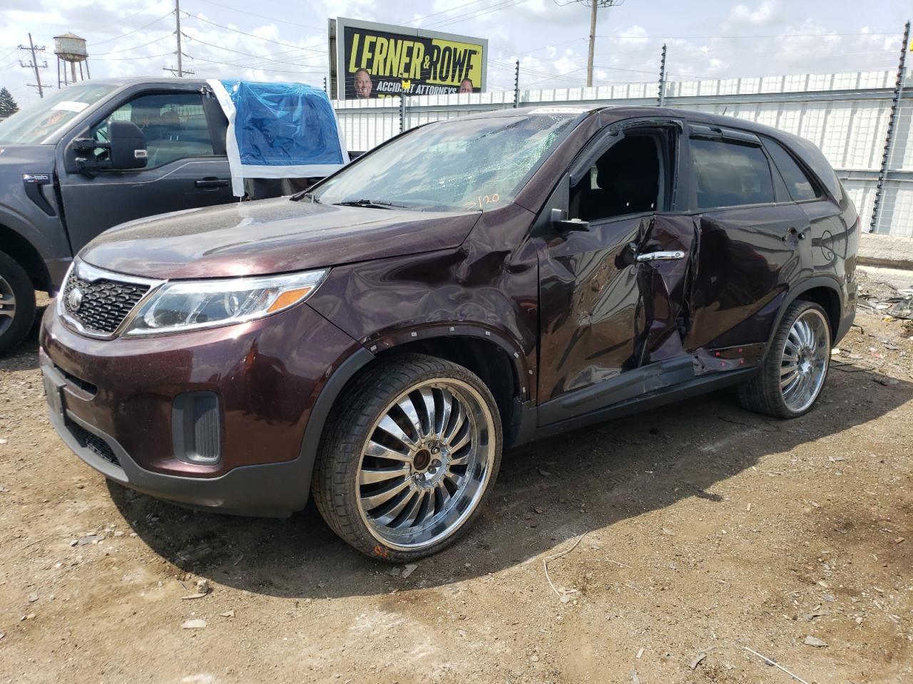 KIA SORENTO LX 2014