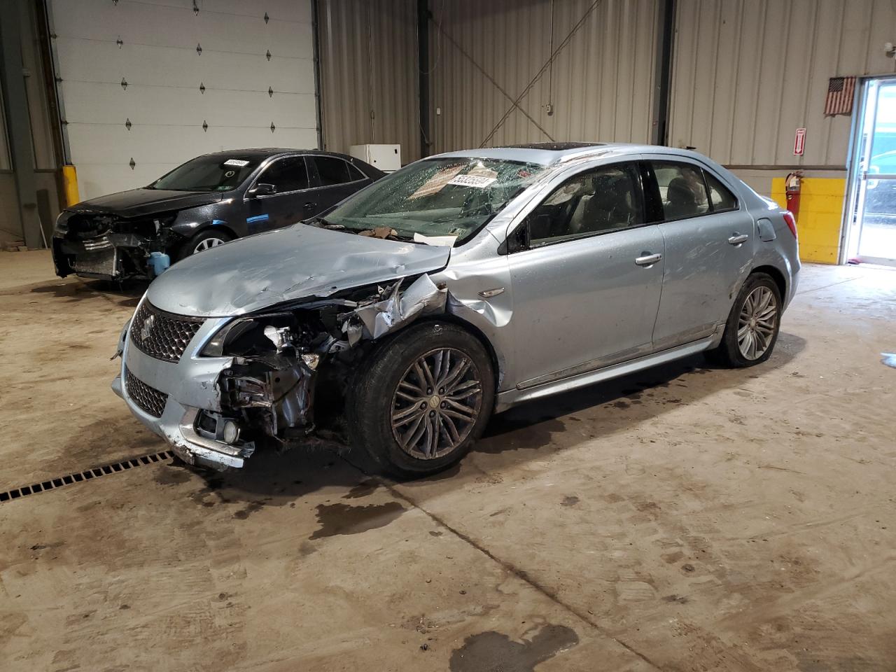 SUZUKI Kizashi Sp 2012