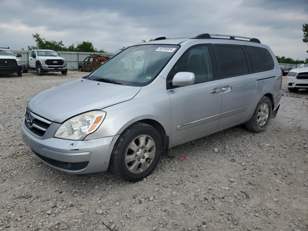 HYUNDAI ENTOURAGE 2008
