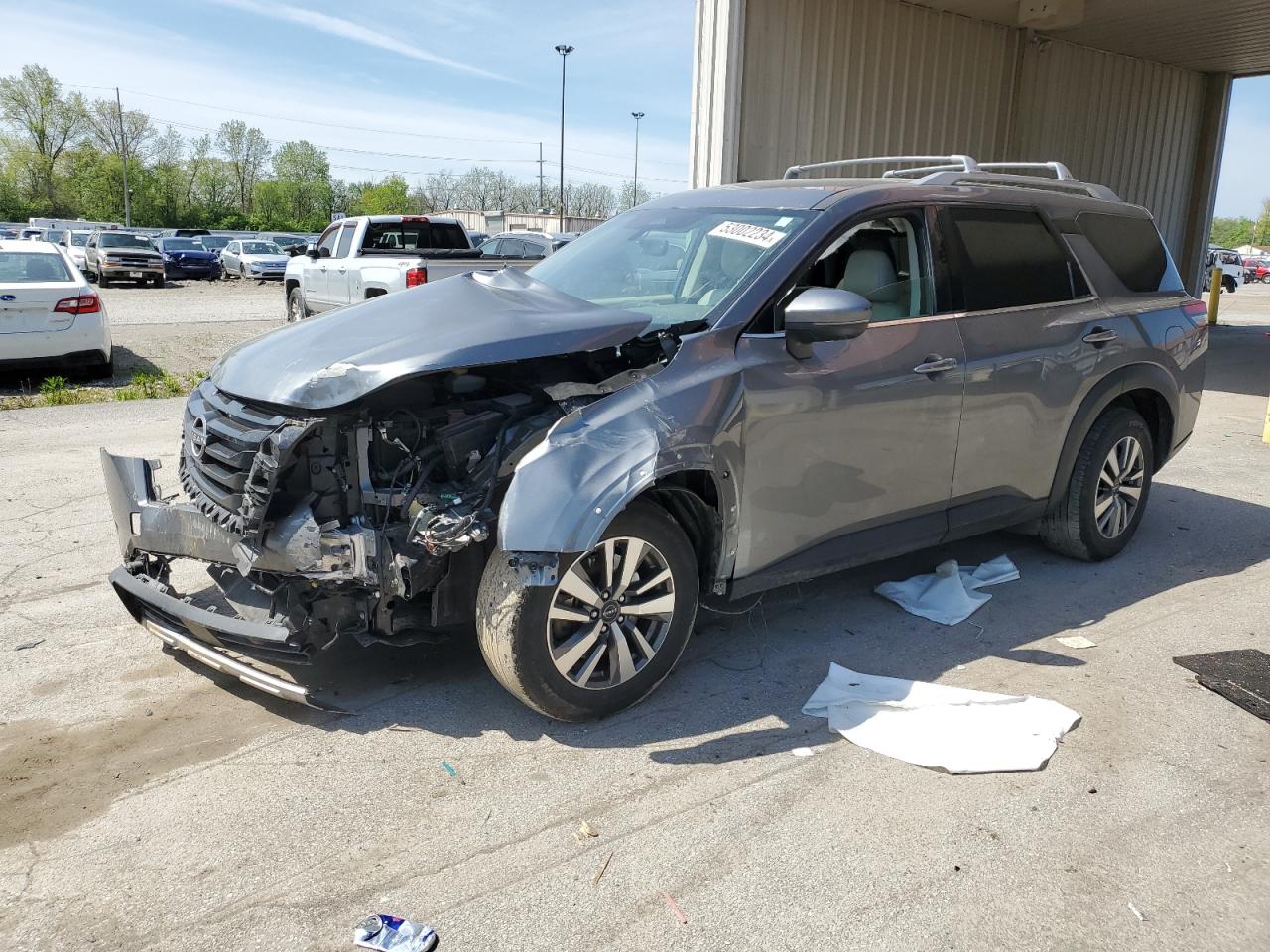 NISSAN PATHFINDER 2023