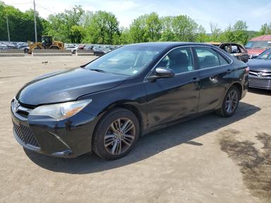 Toyota Camry Le 2017